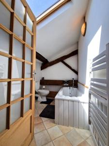 Fotografie z fotogalerie ubytování La Maison de Pierre Charmante v destinaci Mézières-sur-Issoire