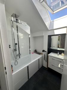 Koupelna v ubytování Heimat Apartment