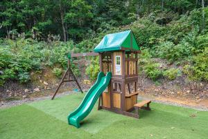 Herní místnost nebo prostor pro děti v ubytování The Elysian Retreat + 134 fotografií