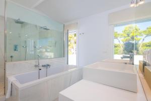 Koupelna v ubytování Nautilus + 43 fotografií