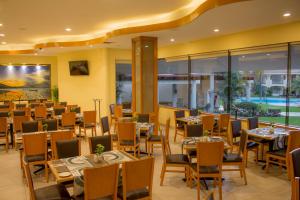 Restaurace v ubytování Hotel Guadalajara Plaza Ejecutivo