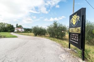Certifikát, hodnocení, plakát nebo jiný dokument vystavený v ubytování Camere R 75