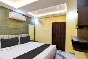 Gallery image of Hotel O The Crown in Kolkata
