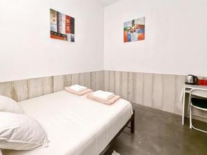 Postel nebo postele na pokoji v ubytování Tiong Nam 32 Kuala Lumpur, 6 mins to LRT PWTC, 15 mins to KLCC + 13 fotografií