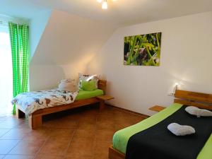 Postel nebo postele na pokoji v ubytování Ferienhof Stärk + 211 fotografií