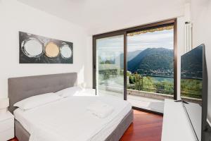 Γενική θέα στο βουνό ή θέα στο βουνό από  αυτή η βίλα +49 φωτογραφίες