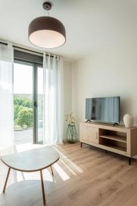 Afbeelding uit fotogalerij van Apartamentos Duratón in San Miguel de Bernúy