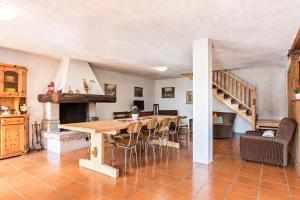 Posezení v ubytování Baita Rustica immersa nel verde