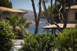 Phong cảnh thiên nhiên gần nhà nghỉ dưỡng