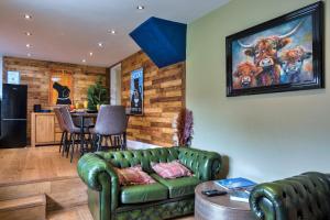 Kuchyň nebo kuchyňský kout v ubytování Finest Retreats - High Cross House