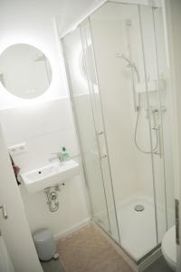 Koupelna v ubytování Apartment Strauss #ELF 2 Zimmer BS CITY