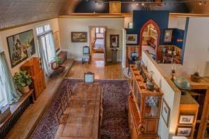 Χώρος καθιστικού στο Dancing Moon Luxury Loft and Event Space - Sleeps 12