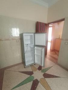 Nhà bếp/bếp nhỏ tại Calme House Quiet & close to all necessities