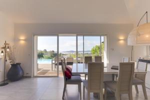 Χώρος καθιστικού στο Padulaccia by Pinarello Villa Services