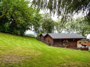 Un jardín fuera de Alpaca Hideaway - Uk35188 5 fotos más