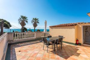 Naturlandskabet i nærheden af villaen