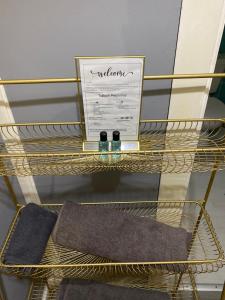 Φωτογραφία από το άλμπουμ του 18K HOME FROM HOME στο Λονδίνο