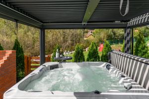 Fotografie z fotogalerie ubytování Ama Garden Spa Apartment Busteni v destinaci Buşteni