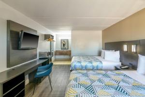 Postel nebo postele na pokoji v ubytování Motel 6 Stockbridge GA Hwy 138 W