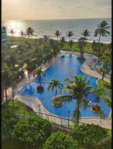 Piscina de la sau aproape de Atlantic Paradise