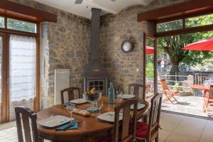 Fotografie z fotogalerie ubytování Maison De Vacances Sud Ardèche v destinaci Saint-Paul-le-Jeune