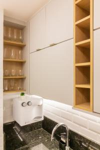 Foto Rio de Janeiros asuva majutusasutuse Loft com janela acustica a 5 minutos caminhando ate a praia - NSC304 galeriist