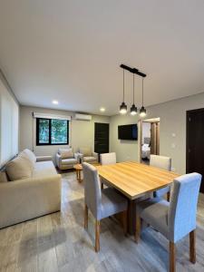 TV/trung tâm giải trí tại Harmony - 2 ambientes a 150m del mar - valeria del mar