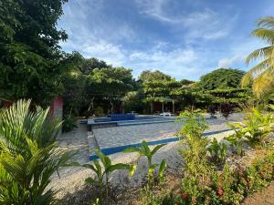 Bazén v ubytování Villas Sol Marbella nebo v jeho okolí