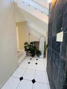 TV a/nebo společenská místnost v ubytování Olives by Agnes 31