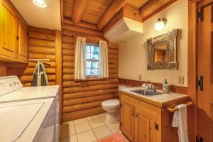 a bathroom with a sink and a toilet at Baja Norte in Rockford +23 photos