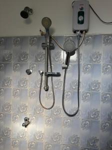 Ένα μπάνιο στο Thiya Mirissa