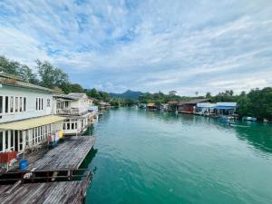 Φωτογραφία από το άλμπουμ του River View House σε Ban Chek