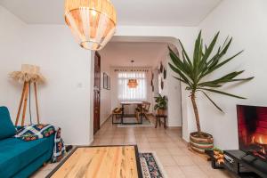 Χώρος καθιστικού στο Tawi furnished apartment Nairobi