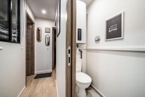 Koupelna v ubytování KROCHET A01 + 6 fotografií