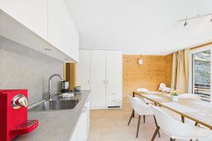 Η κουζίνα ή μικρή κουζίνα στο Vacation rental for families & groups