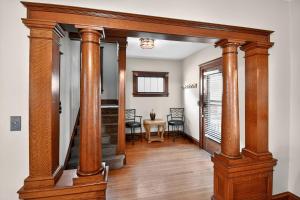 Fotografie z fotogalerie ubytování Historic Omaha Manor DT Near Zoo and Pool Table v destinaci Omaha + 56 fotografií