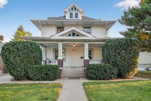 Budova, kde se prázdninový dům nachází