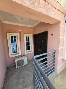 Φωτογραφία από το άλμπουμ του Arca Santa Luxury Duplex Apartments στο Ιλορίν +22 φωτογραφίες