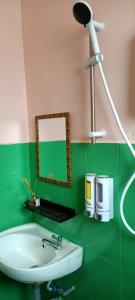 Ένα μπάνιο στο Homestay RAHMAJID