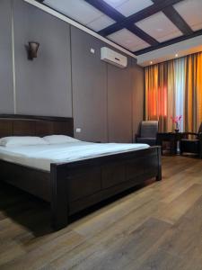 Postel nebo postele na pokoji v ubytování Hotel House + 17 fotografií