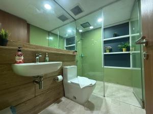 Koupelna v ubytování Sky Premium Suites Klcc + 19 fotografií