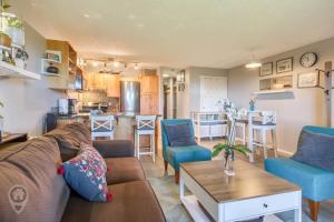 Η κουζίνα ή μικρή κουζίνα στο InnWest by StayIn