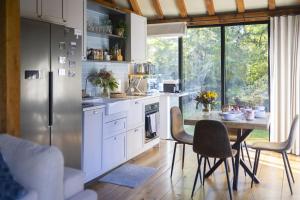 Køkken eller tekøkken på Pool House at Mill Cottage