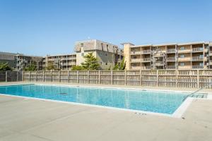 Πισίνα στο ή κοντά στο GSP3 Summer Breeze Oceanfront Condo, Elevator, Pool, Fitness Club!