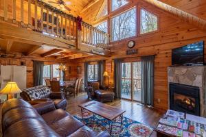 NeboにあるOur Neck of the Woods at Hidden Lakeのギャラリーの写真