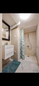 Koupelna v ubytování Uhome City Park