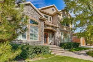 Budova, kde se prázdninový dům nachází