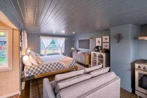 Nhà bếp/bếp nhỏ tại The Nest #8