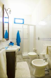 Koupelna v ubytování Signorino Eco Resort Family Studio M4 + 26 fotografií