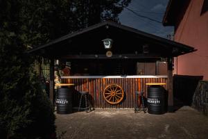 Gallery image of Pensiunea Castel in Timisul de Jos